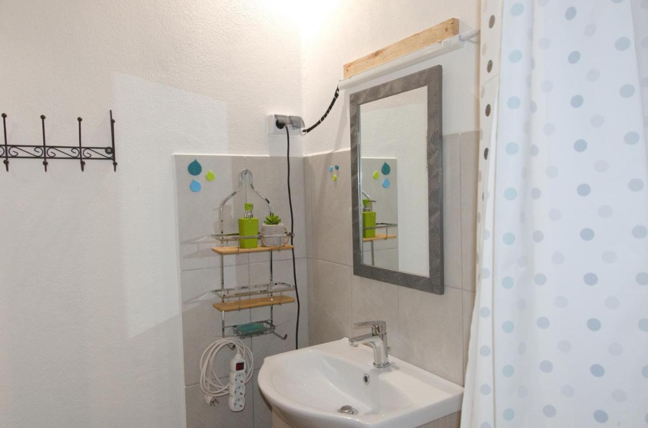 سزومباثيلي Green Dot Home المظهر الخارجي الصورة